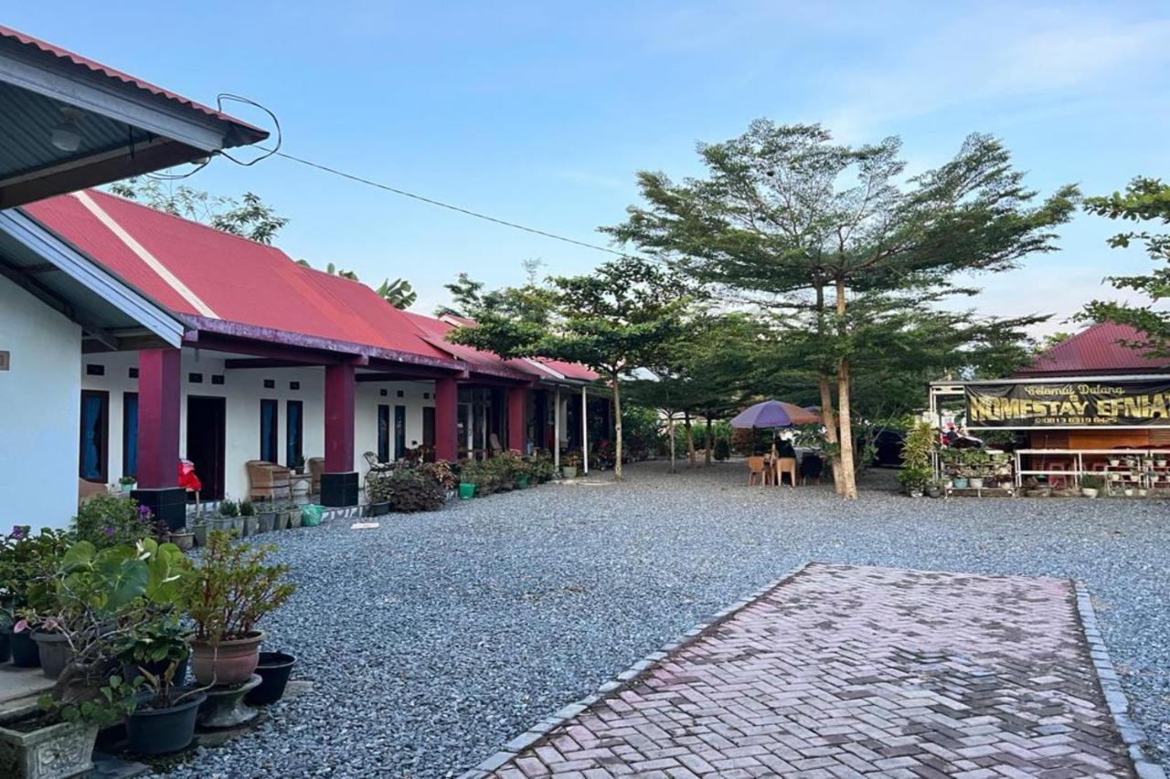 Oyo 92464 Efniati Homestay Syariah Payakumbuh Екстериор снимка